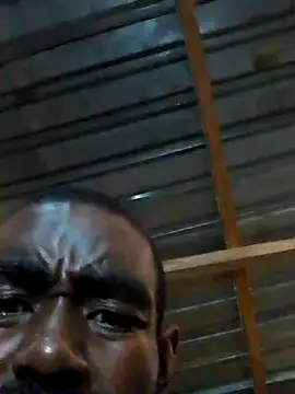 Snapshot of Johnny_emboh chatting on October 2025 09:43:02 AM Johnny emboh online show from October 2025 09:43:02 AM