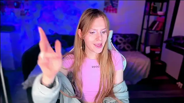 Chanel Gill online show from March 2026 12:00:02 AM