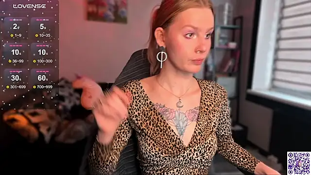 Chanel Gill online show from November 2025 11:24:02 AM