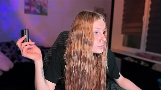 Chanel Gill online show from December 2025 05:12:01 PM