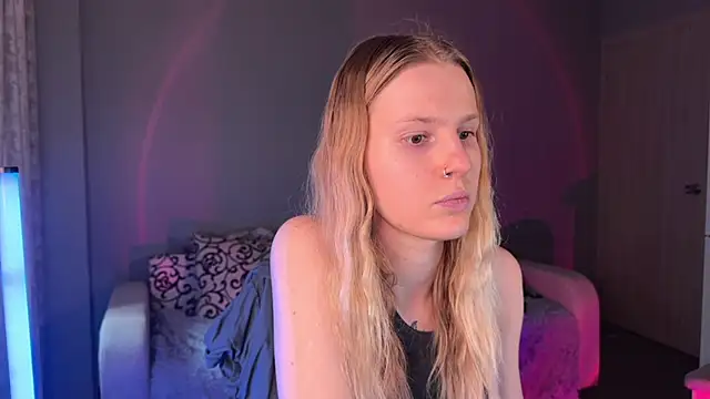 Chanel Gill online show from October 2025 02:32:01 PM