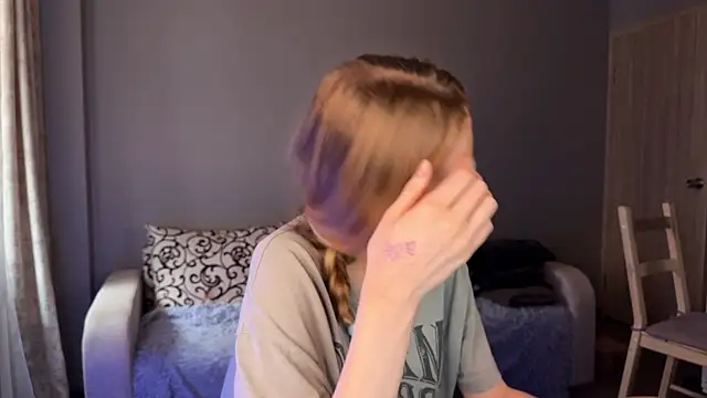 Chanel Gill online show from September 2025 04:52:01 AM