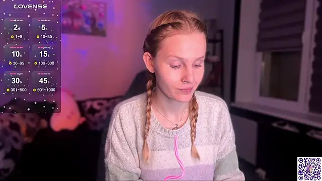 Chanel Gill online show from November 2025 06:30:01 PM