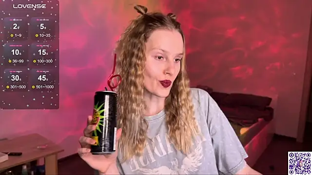 Chanel Gill online show from September 2025 06:26:02 PM