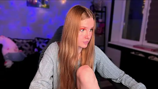 Chanel Gill online show from December 2025 08:04:02 PM