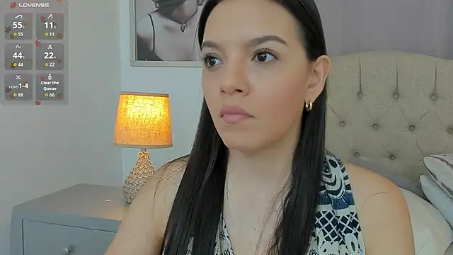 Snapshot of Beautyari_ chatting on October 2025 12:28:02 PM Beautyari online show from October 2025 12:28:02 PM