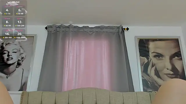 Snapshot of Beautyari_ chatting on March 2025 03:29:02 PM Beautyari online show from March 2025 03:29:02 PM