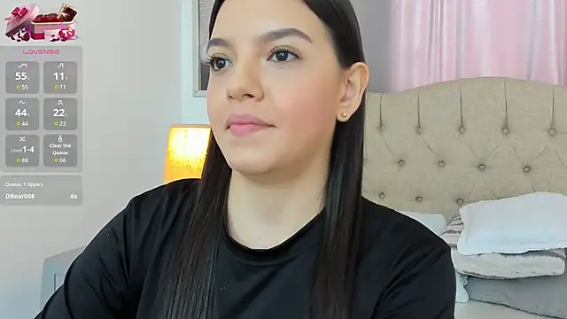 Snapshot of Beautyari_ chatting on October 2025 12:31:02 PM Beautyari online show from October 2025 12:31:02 PM