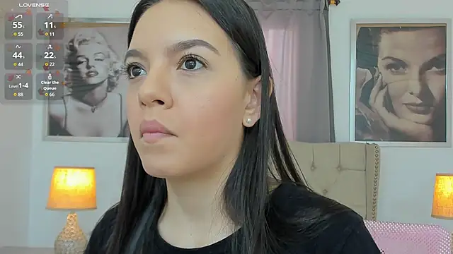 Snapshot of Beautyari_ chatting on October 2025 12:17:02 PM Beautyari online show from October 2025 12:17:02 PM