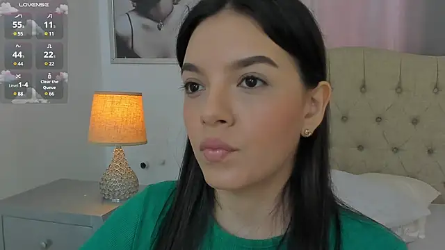 Snapshot of Beautyari_ chatting on March 2025 12:17:02 PM Beautyari online show from March 2025 12:17:02 PM
