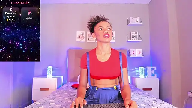 Snapshot of EmilyCoast-1 chatting on June 2026 03:07:02 PM EmilyCoast-1 online show from June 2026 03:07:02 PM