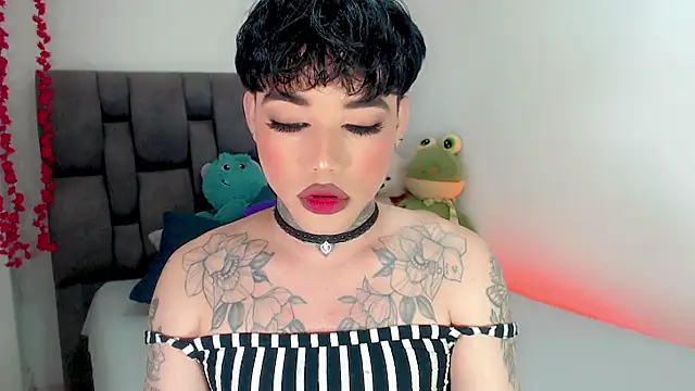 Snapshot of little_star_porn chatting on February 2026 04:34:02 AM little star porn online show from February 2026 04:34:02 AM