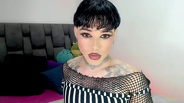 Snapshot of little_star_porn chatting on February 2026 02:27:01 PM little star porn online show from February 2026 02:27:01 PM