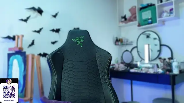 damnliciousss online show from April 2026 10:16:01 PM