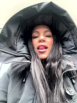 MeghanXO online show from January 2026 02:23:01 PM