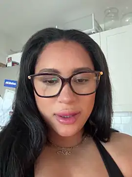 Snapshot of MeghanXO chatting on October 2025 02:29:02 PM MeghanXO online show from October 2025 02:29:02 PM