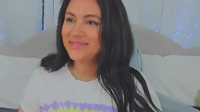 MeghanXO online show from March 2026 02:04:01 AM