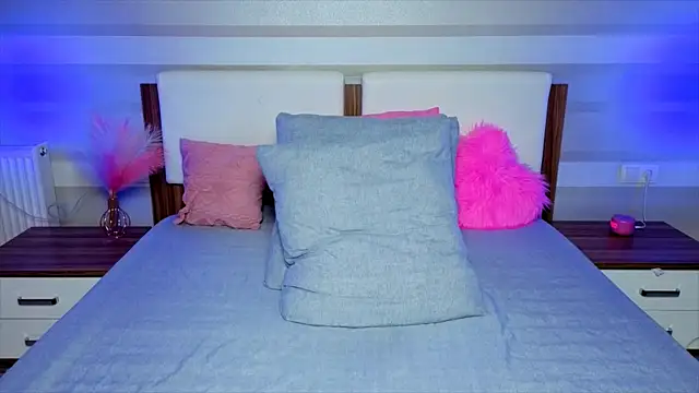 AriaSugar online show from November 2025 04:55:01 AM