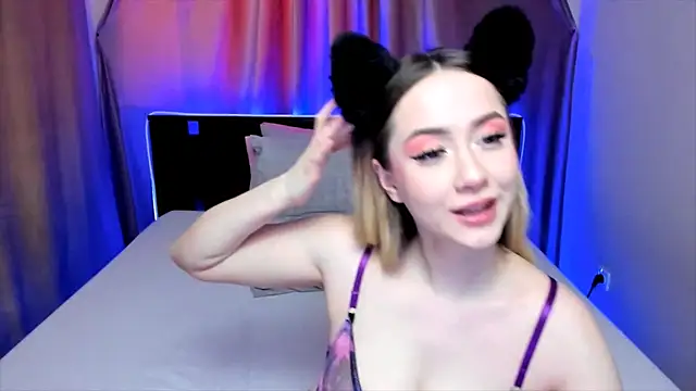 AriaSugar online show from March 2025 04:19:01 AM