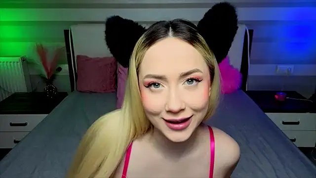 AriaSugar online show from October 2025 04:36:02 AM