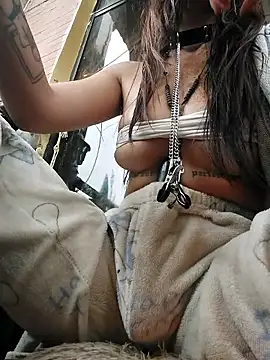 k lebannon online show from October 2025 04:14:01 PM