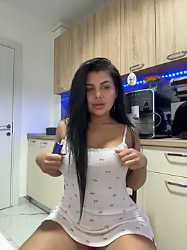 Scarlett-Dream online show from May 2026 06:01:02 AM