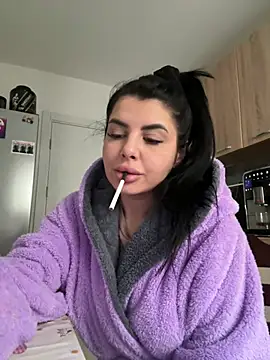Snapshot of Scarlett-Dream chatting on January 2025 07:22:01 AM Scarlett-Dream online show from January 2025 07:22:01 AM
