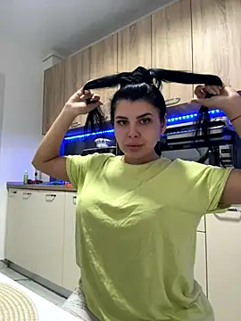 Snapshot of Scarlett-Dream chatting on October 2025 05:41:02 AM Scarlett-Dream online show from October 2025 05:41:02 AM