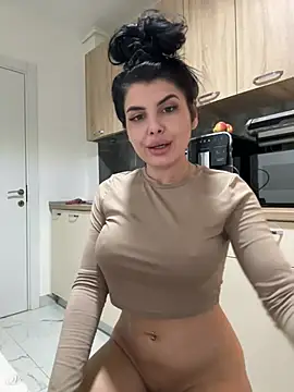 Snapshot of Scarlett-Dream chatting on January 2025 05:17:01 PM Scarlett-Dream online show from January 2025 05:17:01 PM