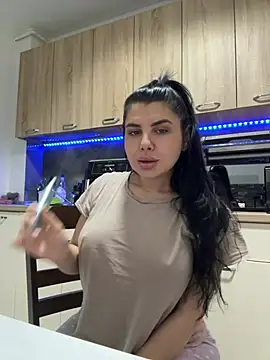 Snapshot of Scarlett-Dream chatting on February 2026 05:28:02 AM Scarlett-Dream online show from February 2026 05:28:02 AM