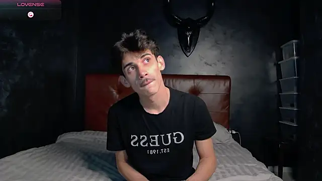 DanielCrush1 online show from December 2025 01:49:02 AM