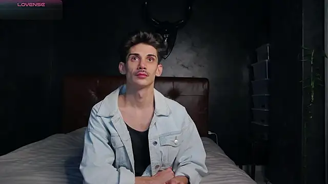 DanielCrush1 online show from January 2026 05:18:01 PM