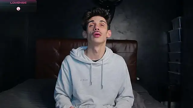 DanielCrush1 online show from January 2026 02:26:01 AM