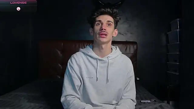 DanielCrush1 online show from January 2026 02:20:01 PM