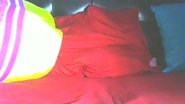 Queenofthenightx online show from March 2026 07:37:01 PM