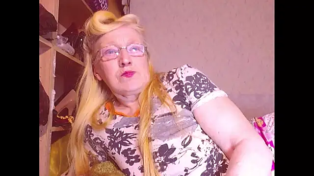 MadamBombShell online show from February 2025 07:59:02 PM
