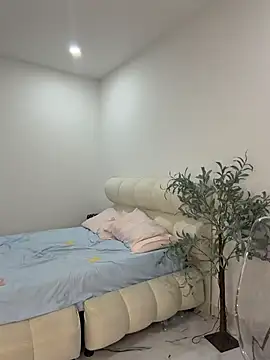 stormyy  online show from April 2026 12:39:01 AM
