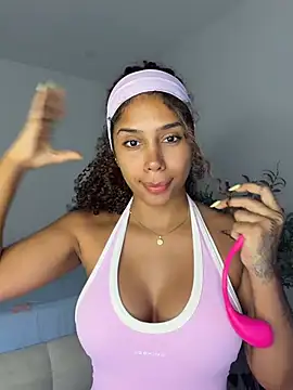 stormyy  online show from April 2026 11:29:02 PM