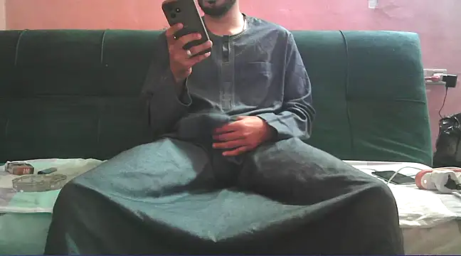 Snapshot of foxsanSs chatting on February 2025 11:43:02 AM foxsanSs online show from February 2025 11:43:02 AM