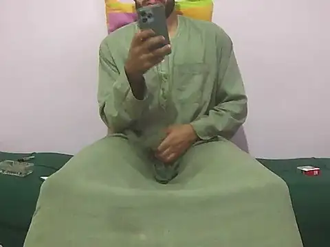 foxsanSs online show from November 2025 01:43:02 AM