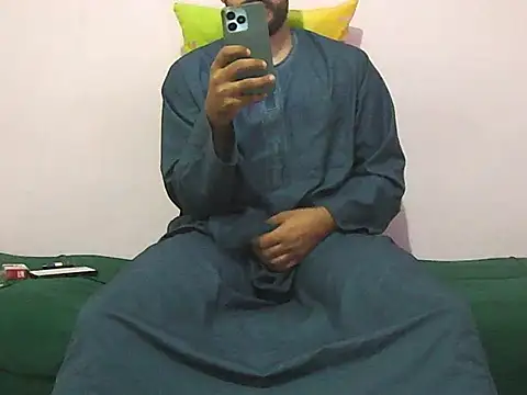 foxsanSs online show from November 2025 02:10:01 AM