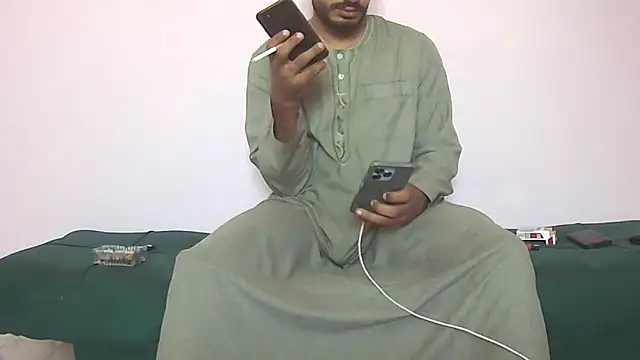 Snapshot of foxsanSs chatting on September 2025 10:07:01 AM foxsanSs online show from September 2025 10:07:01 AM