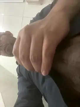 MisaelR10 online show from October 2025 02:43:01 AM