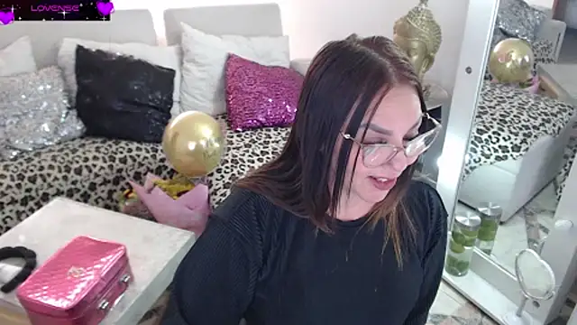 Snapshot of Myrnasexxx chatting on July 2026 11:54:01 AM Myrnasexxx online show from July 2026 11:54:01 AM