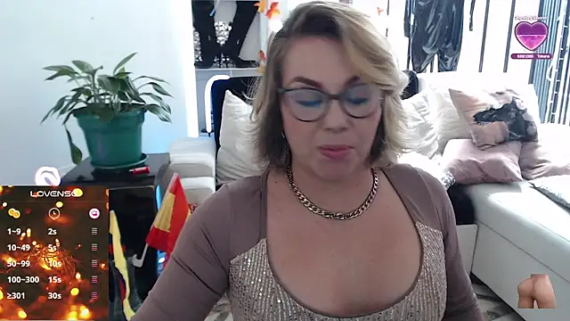 Myrnasexxx online show from February 2025 06:58:01 PM