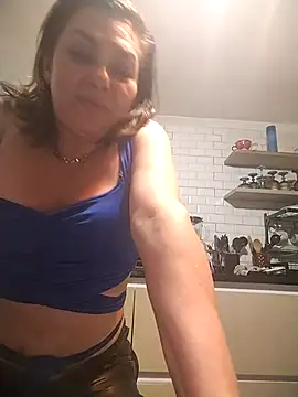 Snapshot of Myrnasexxx chatting on November 2025 01:43:02 AM Myrnasexxx online show from November 2025 01:43:02 AM