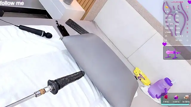 Snapshot of bounce_katty chatting on November 2025 08:35:02 PM bounce katty online show from November 2025 08:35:02 PM