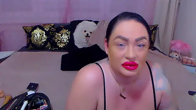 BustyVicky online show from December 2025 10:00:02 PM