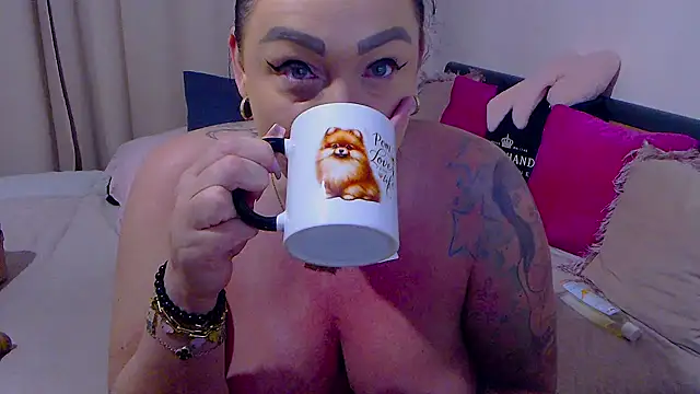 BustyVicky online show from May 2026 08:12:02 PM