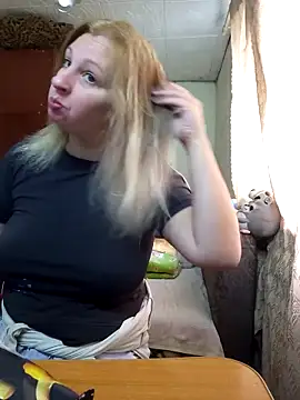 BustyBlond online show from October 2025 06:25:02 AM